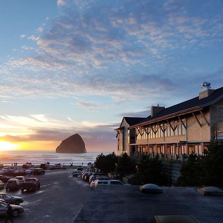 Headlands Coastal Lodge & Spa Pacific City Exterior foto